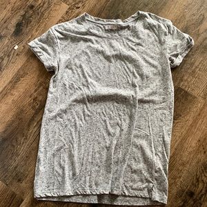 Simple grey t-shirt